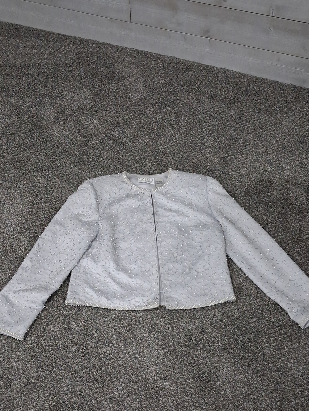 3 Piece Blacktie Oleg Cassini Silver Formal Suit Size 10 100% Poly